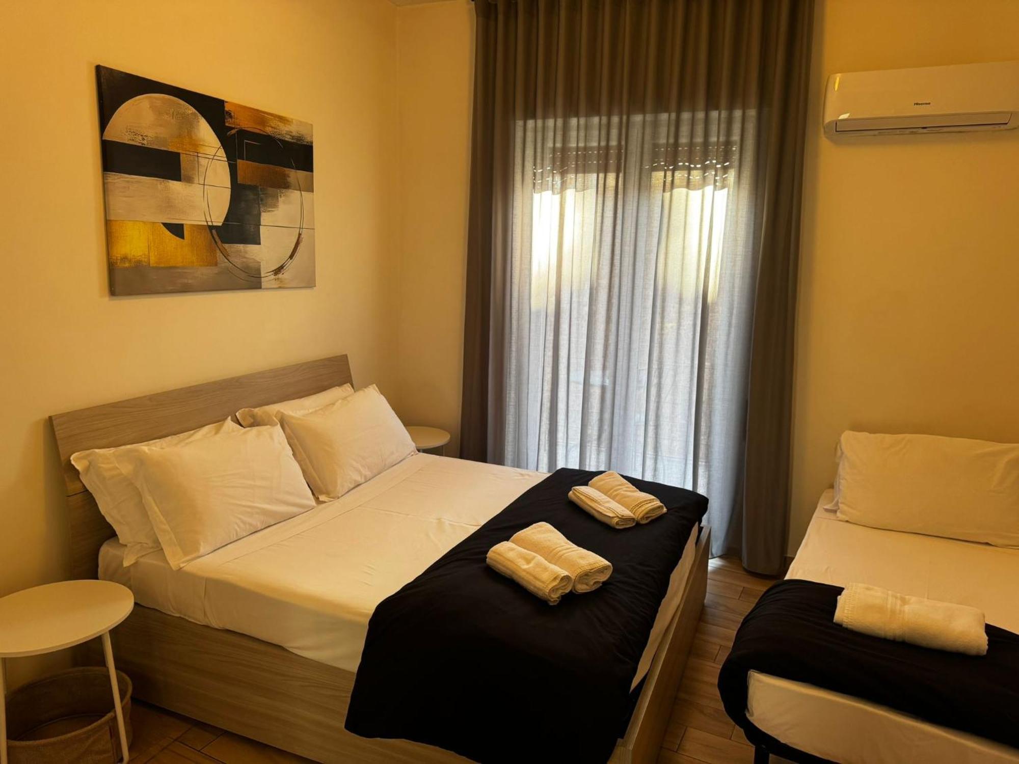 Luciano Colosseo Appartement *